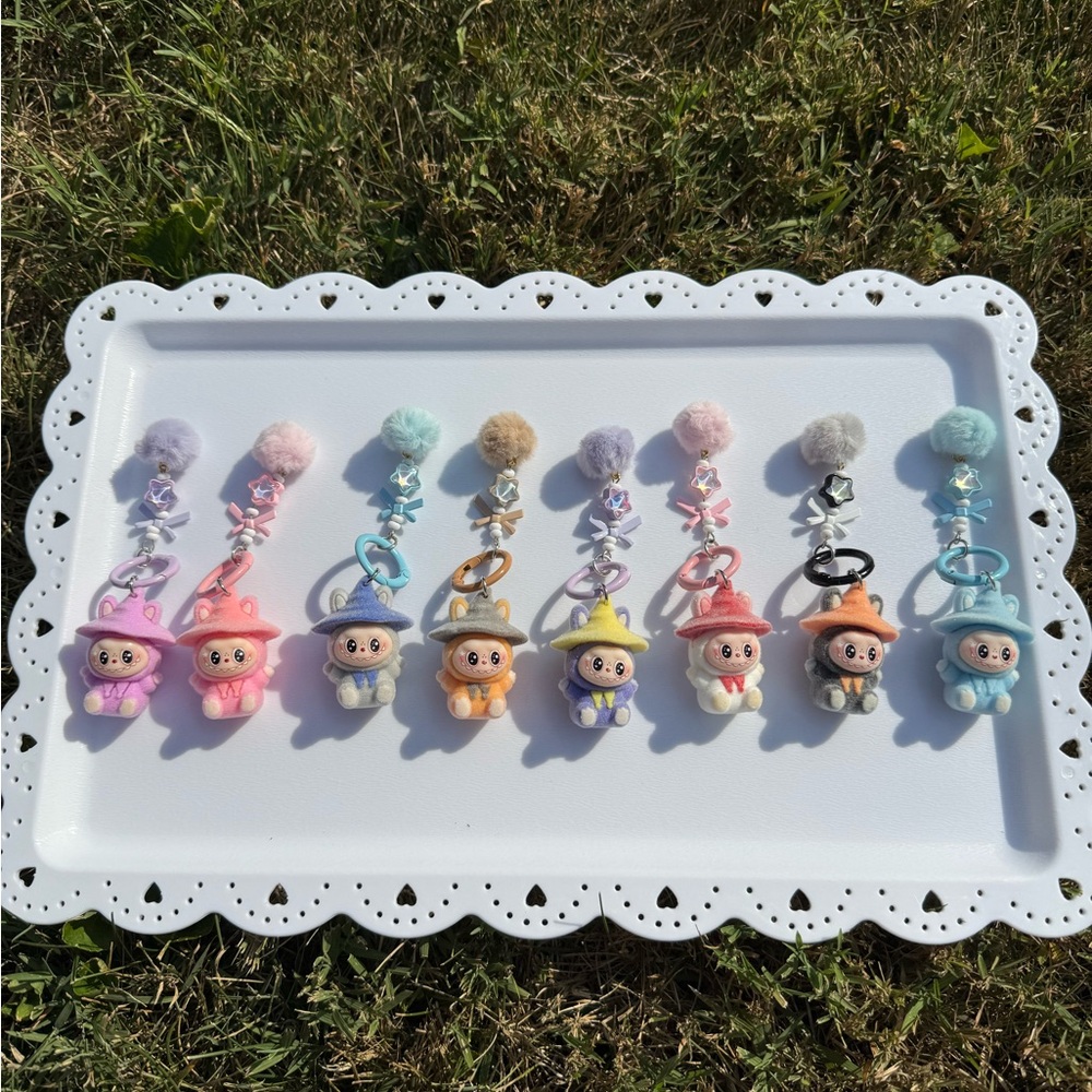 8 PCs Labubu with Hat Keychain-Cute Bunny Monster Key Ring-Party Gift.Cute Charm